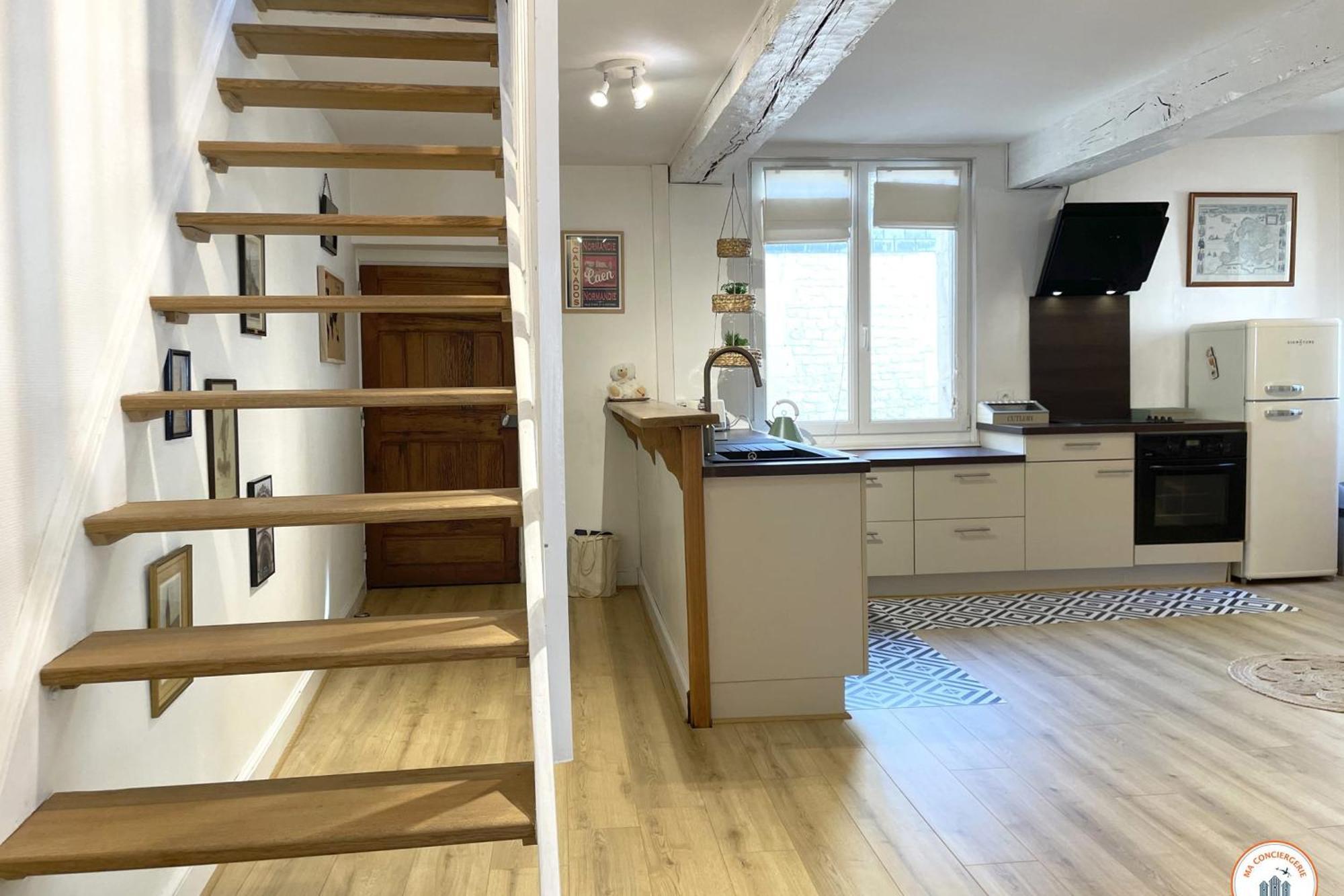 Le St-Laurent - Magnifique Triplex - Calme Caen Buitenkant foto