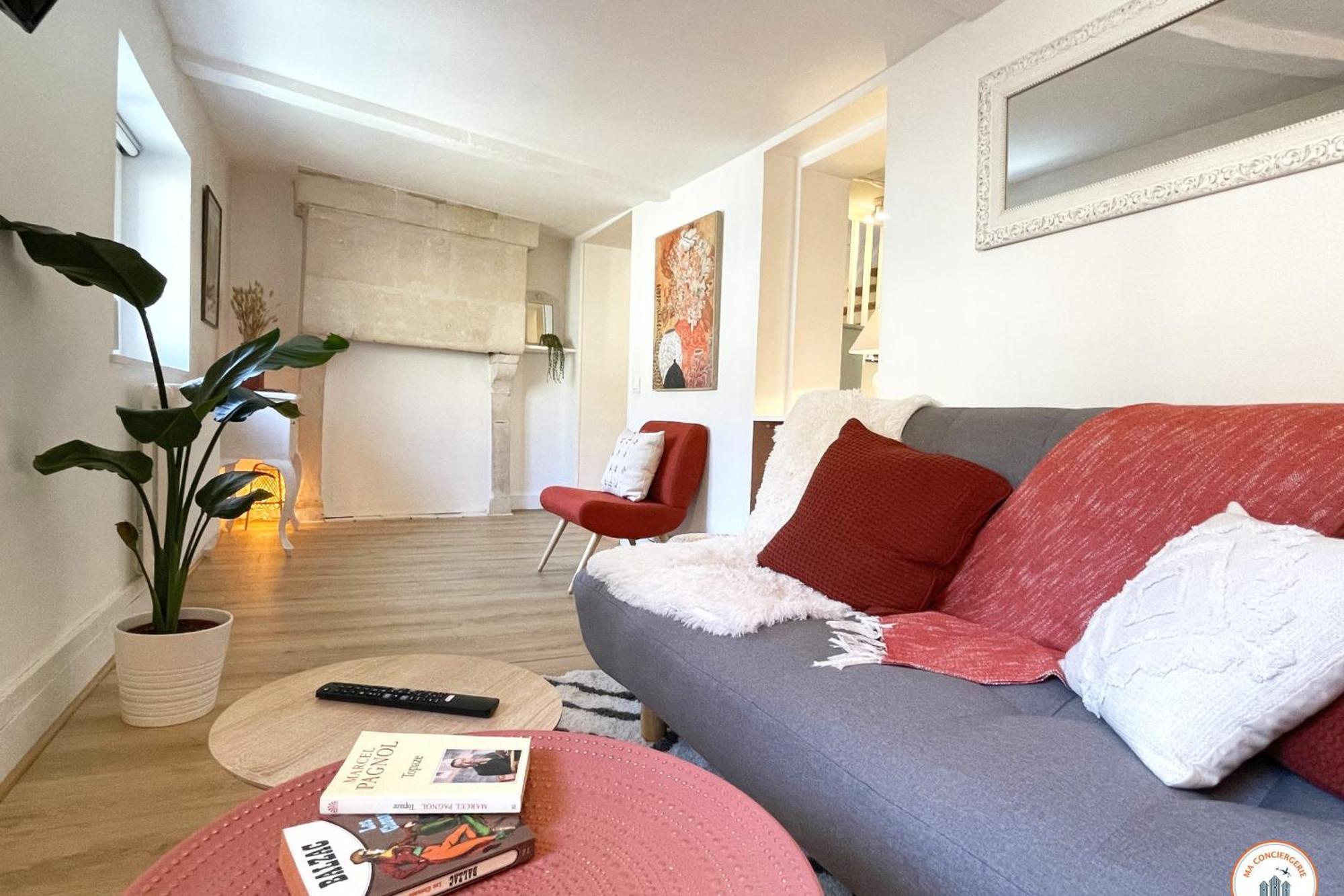 Le St-Laurent - Magnifique Triplex - Calme Caen Buitenkant foto