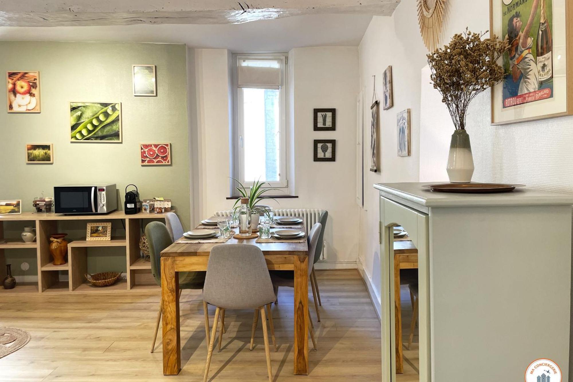 Le St-Laurent - Magnifique Triplex - Calme Caen Buitenkant foto